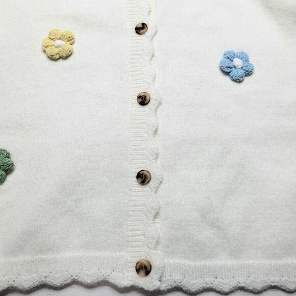 Luna Ivy 3D Flower Cardigan Button Down Sweater White Pastel Coquette Small - Picture 6 of 10